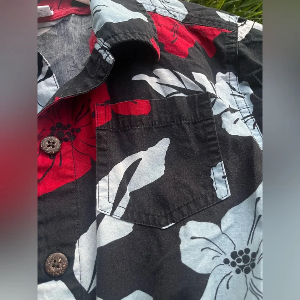 Gymboree Hawaiian Floral Navy Blue, Red Button-Up Short-Sleeve Shirt Boys Sz 5